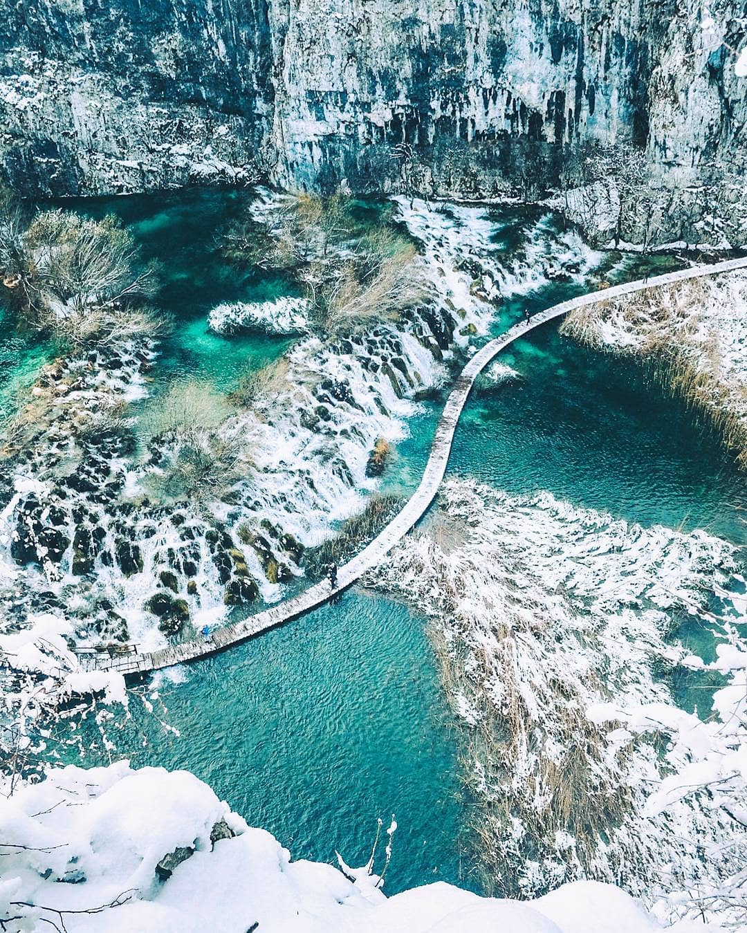 Plitvice Lakes National Park via @travelanddestinations