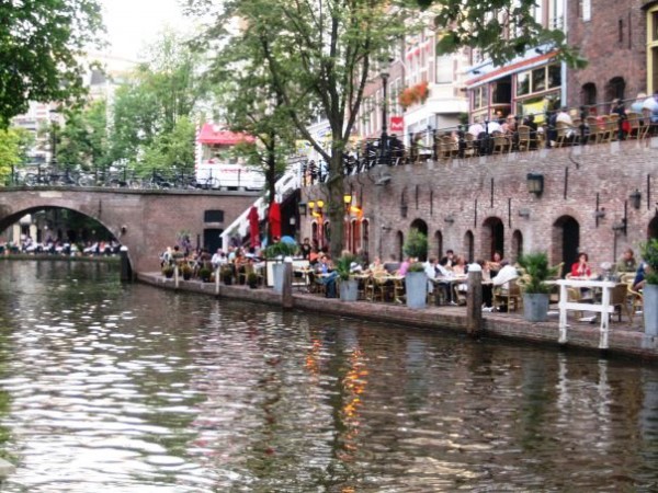 Utrecht restaurant on a canal