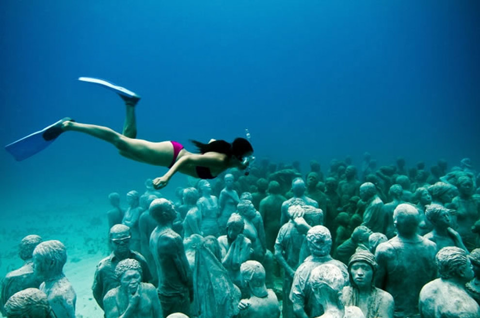 400 sculptures were created from casts of real people, placed on the ocean floor outside of Mexico’s Isla Mujeres National Marine Park. The work is called “The Silent Evolution,” and is part of the Museo Subacuatico de Arte (MUSA); its aim is to encourage coral growth in the waters close to Cancun.
