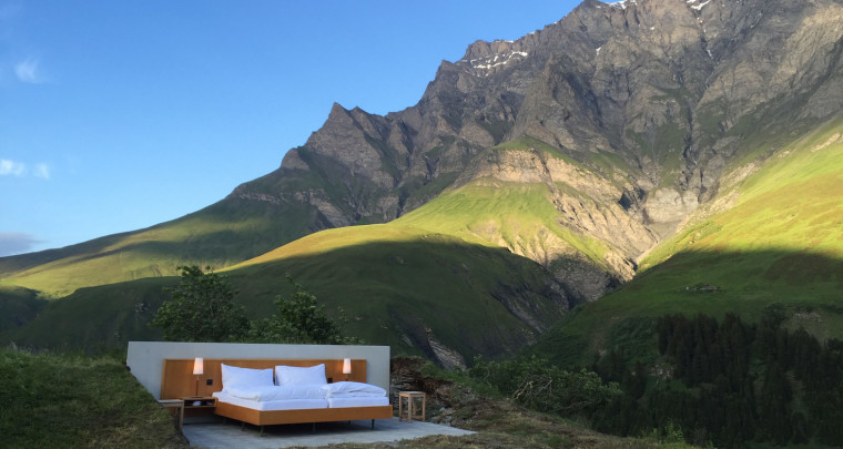 Null Stern Hotel Redefines Glamping: Camping-Out-Meets-Luxury-Hotel Experience